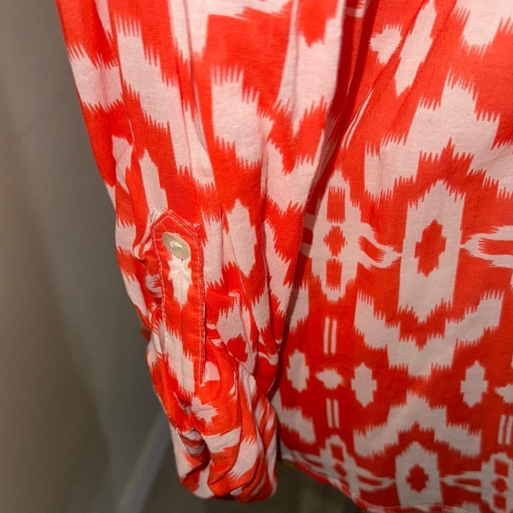 Chico’s Orange/White Patterned Button-Up Shirt Si… - image 4